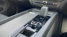 Volvo XC60 2.0 B5P Plus Dark 5dr AWD Geartronic Petrol Estate